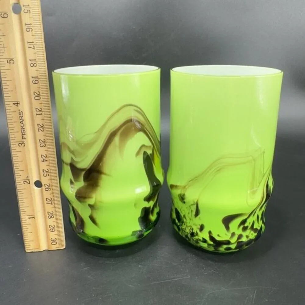 Vintage Bohemian Tumbler Glasses Set 2 Cases Green Black Swirls Glasses Cups VTG